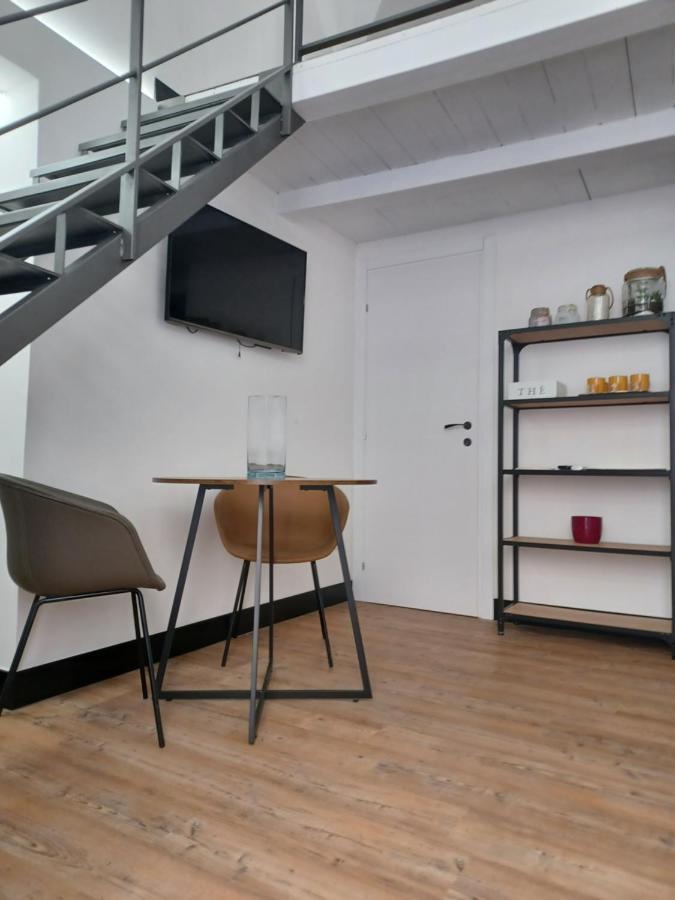 All'1 Di Rajno' Relaxing Aparthotel Lecce Exterior photo