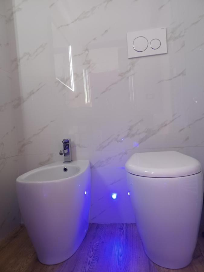All'1 Di Rajno' Relaxing Aparthotel Lecce Exterior photo