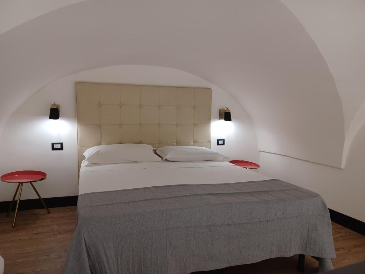All'1 Di Rajno' Relaxing Aparthotel Lecce Exterior photo
